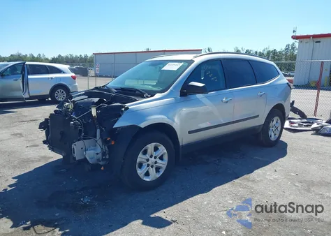 2017 Chevrolet Traverse Ls z USA, uszkodzony, nr VIN 1GNKRFED9HJ154197